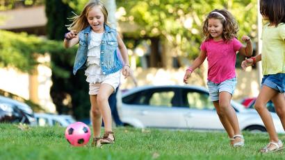 صحة طفلك النشاط البدني يؤدي إلى إحراز الطفل درجات أفضل